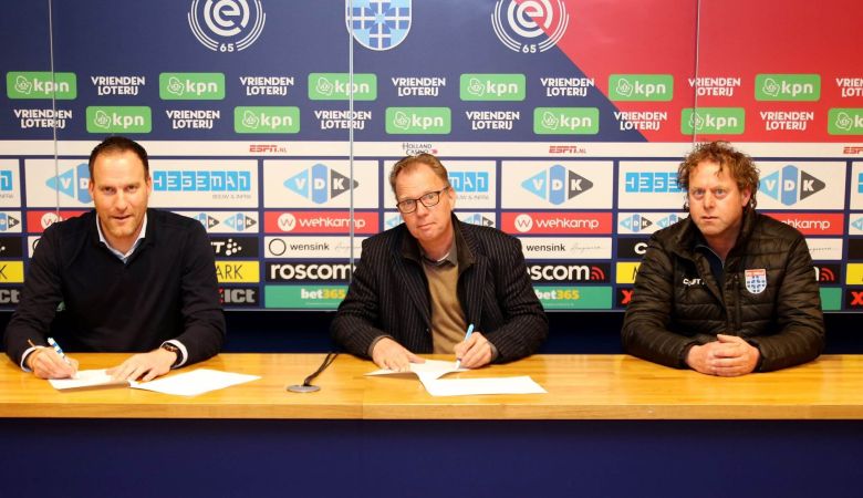  PEC Zwolle Wants the Best and Selects RSI-Rhenac Sports LED Grass Grow Technology